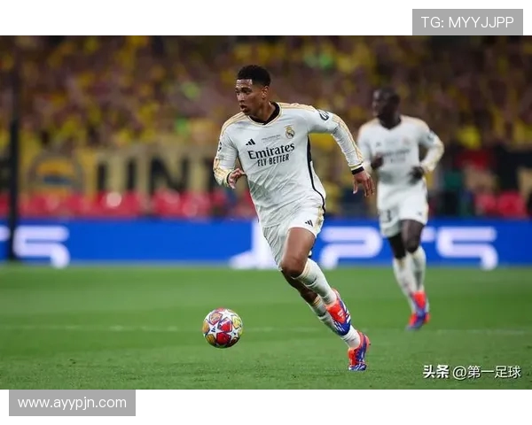 西甲联赛冠军走势分析:巴萨皇马谁能问鼎? 西甲联赛冠军走势分析:巴萨皇马谁能问鼎?