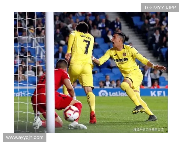 足球赛事中的市场化操作与品牌塑造