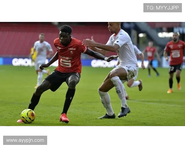 法甲球员比赛战术运用及角色定位详解